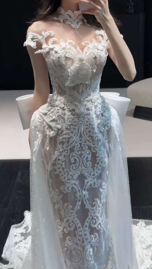 Gorgeous Mermaid White Long Wedding Dress Tulle Applique Bridal Dress Sleeveless Bridal Gown DP04870
