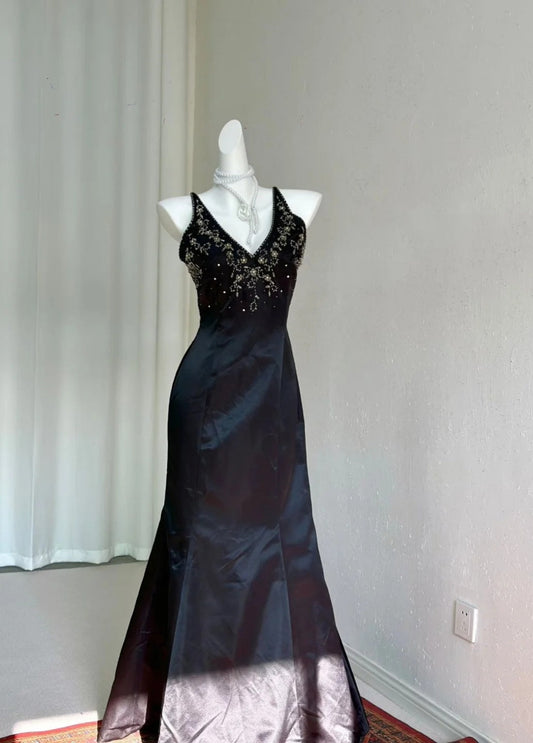 Elegant V-neck Black Long Prom Dresses Beaded Satin Sheath Evening Dress Sleeveless Party Dress DP04937
