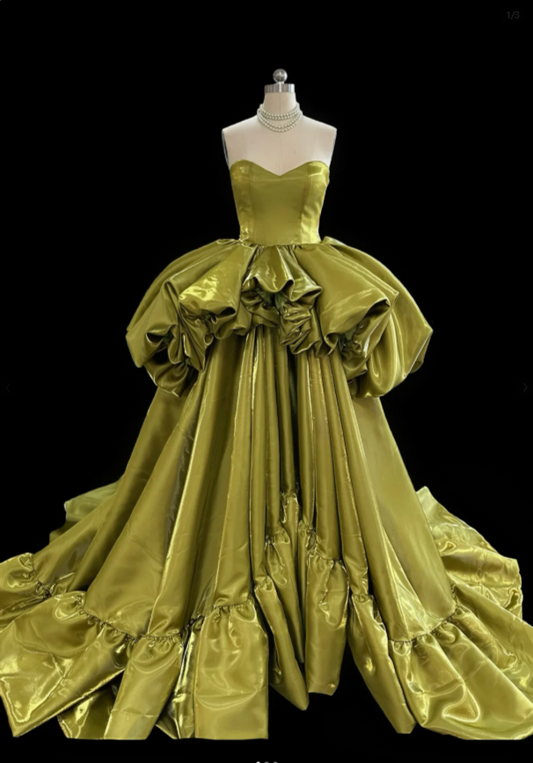 Gorgeous Green Prom Dress Satin A-Line Sleeveless Evening Dress DP05142