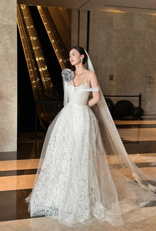 Elegant White Wedding Dress Lace V-Neck A-Line Bridal Dress Sleeveless Bridal Gown DP05249