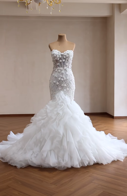 Elegant White Wedding Dress Strapless Mermaid Bridal Dress Beaded Tulle Bridal Gown DP05496