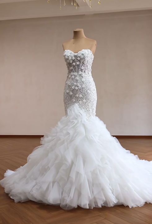 Elegant White Wedding Dress Strapless Mermaid Bridal Dress Beaded Tulle Bridal Gown DP05496