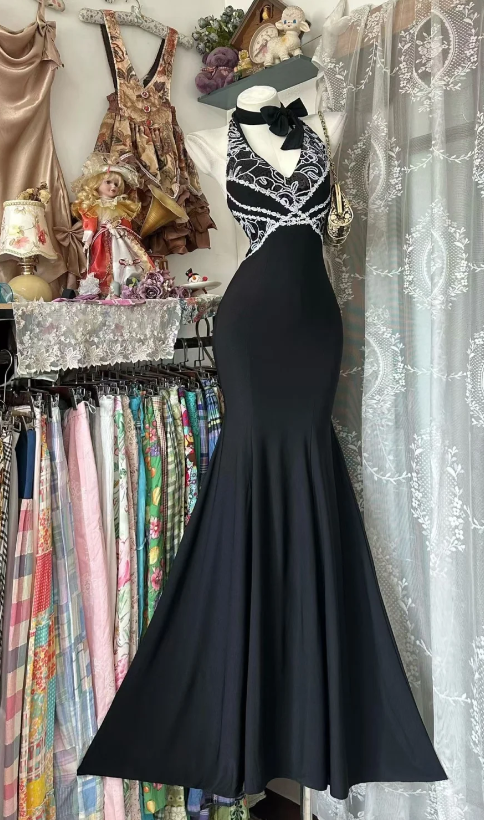 Chic Halter Mermaid Chiffon Long Evening Dress Black Prom Dress DP05527