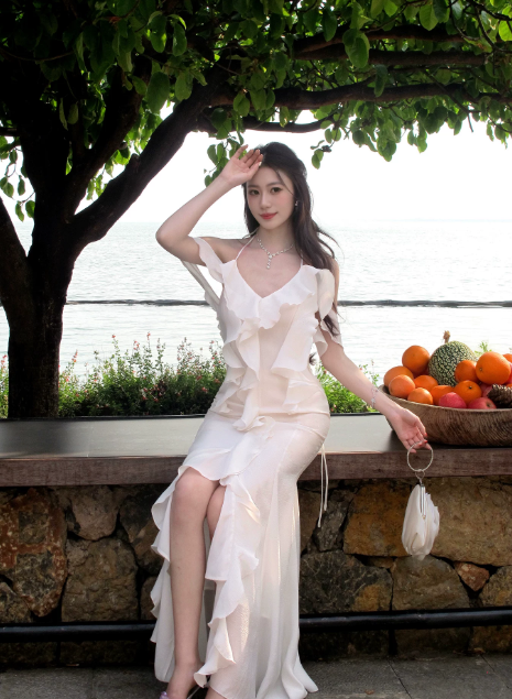 Chic Spaghetti Straps Sheath Chiffon Long Evening Dress White Wedding Guest Dress  DP05555