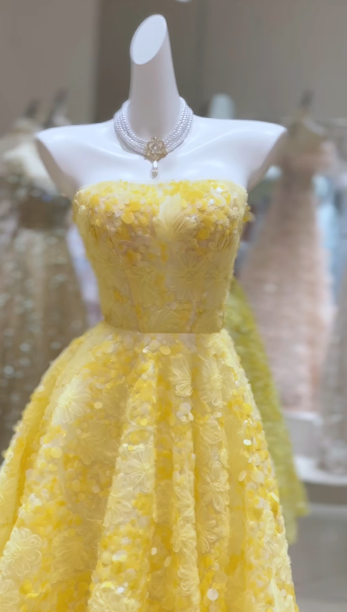 Chic Strapless Birthday Dress A-Line Tulle Long Evening Dress Yellow Prom Dress DP05594