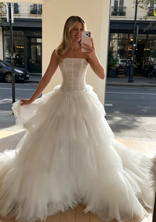 Elegant White Wedding Dress Strapless A-Line Bridal Gown Tulle Bridal Dress DP05715