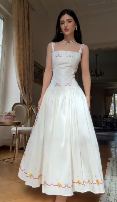 Glam White Prom Dress Spaghetti Straps A-Line Satin Long Evening Dress DP05747