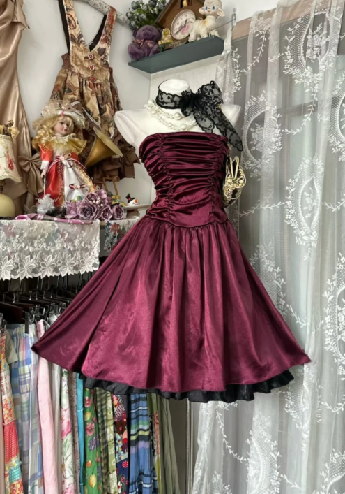 Chic Dark Red Short Homecoming Dress Strapless A-Line Satin Birthday Dress Sleeveless Party Dress   DP05852