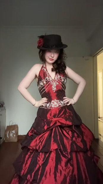 Fairy Burgundy Birthday Dress Halter Ball Gown Long Quinceanera Dress Satin Applique Sweet 16 Dress DP05896