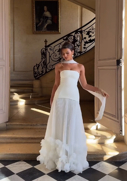 Elegant White Wedding Dress Strapless A-Line Bridal Dress Tulle Bridal Gown DP06015