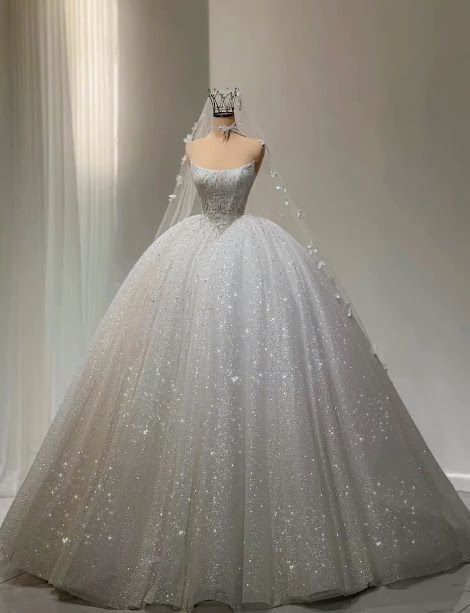Classic Bridal Gown Ball Gown Strapless Sequin White Wedding Dresses Minimalist Bridal Gowns DP1324