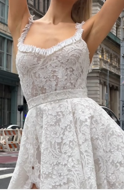 Classic Bridal Gown A line Square Lace White Summer Long Wedding Dresses Minimalist Bridal Gowns DP1596