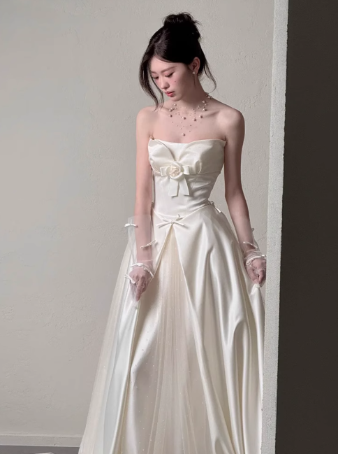 Elegant Strapless A-Line Long Luxury Wedding Dresses Tulle Satin Simple Bridal Dresses DP2978