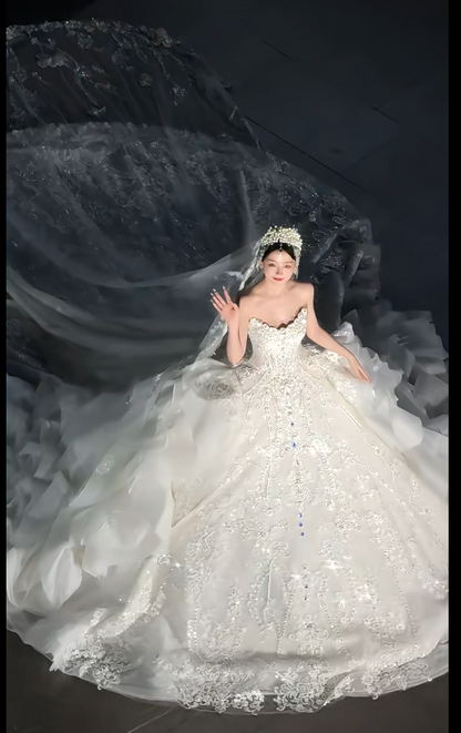 Elegant Strapless Ball Gown Tulle Beaded Wedding Dress, White Bridal Gowns DP3026
