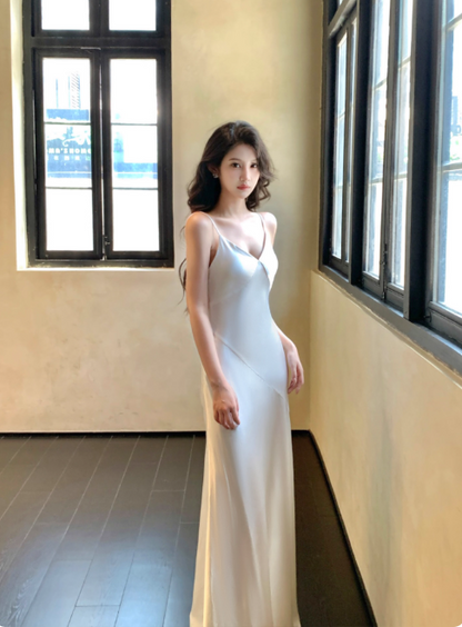 Elegant Sheath White Long Prom Dresses Spaghetti Strap Satin White Evening Dresses DP03957