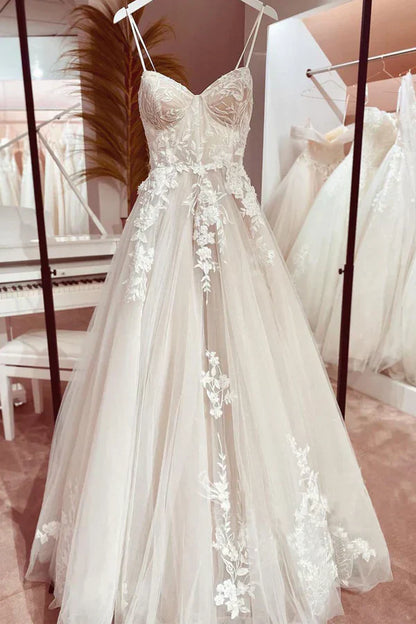Chic Bridal Gown Elegant Italian Noodle Strap A-Line Lace Wedding Bridal Dress Bridal Gowns DP636