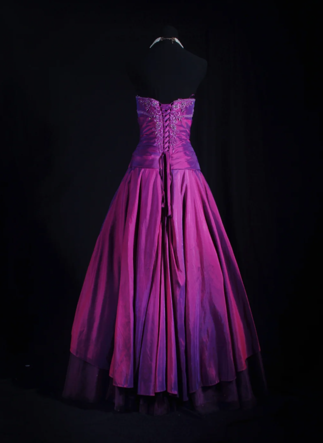 Glamorous Strapless Satin Ball Gown Purple Embroidery Beaded Long Birthday Party Dress Prom Gowns