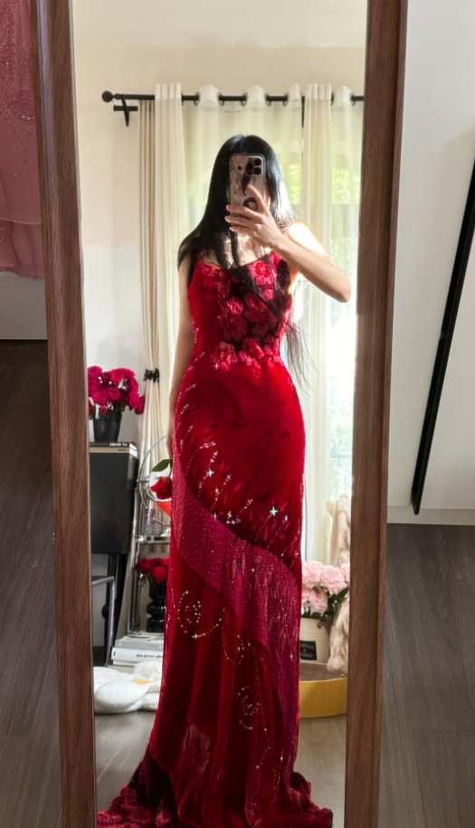 Unique Red Spaghetti Straps Velvet Sequin Mermaid Evening Dress Long Party Dresses D2302