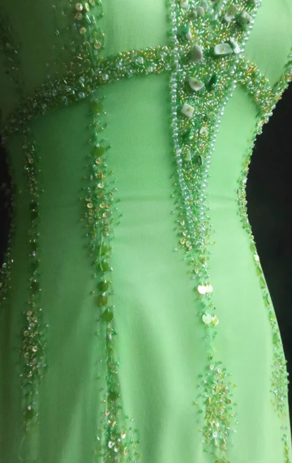 Classy V Neck Green Chiffon Beaded Mermaid Long Party Dress Evening Gown
