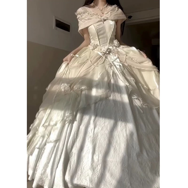 Pretty Ball Gown Sweetheart Satin Short Sleeves Long Evening Gown Prom Dresses