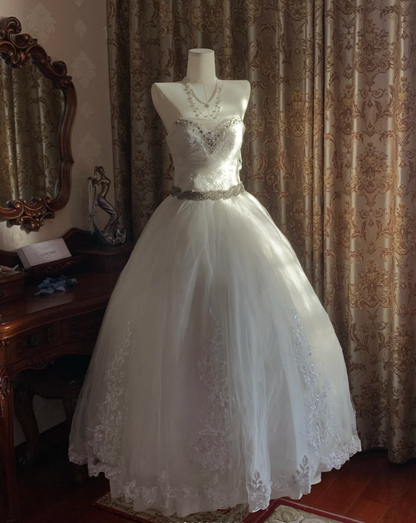 Pretty White Strapless Tulle Beaded Appliques Long Wedding Dress Bridal Dress D1718