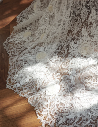 Classy White Lace Mermaid Long Wedding Dress Formal Bridal Dress With Flowers D2172