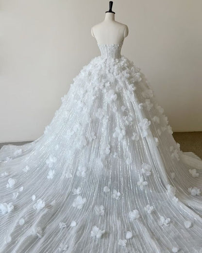 Dreamy Ball Gown Strapless Satin Sequin Applique Long Wedding Dress GG2961