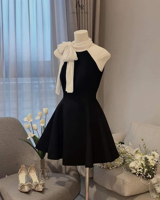 Elegant Black A Line Halter Satin Short Prom Dress,Homecoming Dress,Birthday Dress GG3212