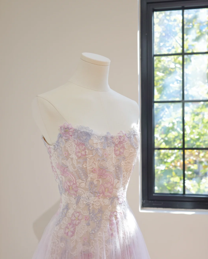 Sweet Strapless Lilac Tulle Appliques A Line Short Homecoming Dress Birthday Outfits D2153