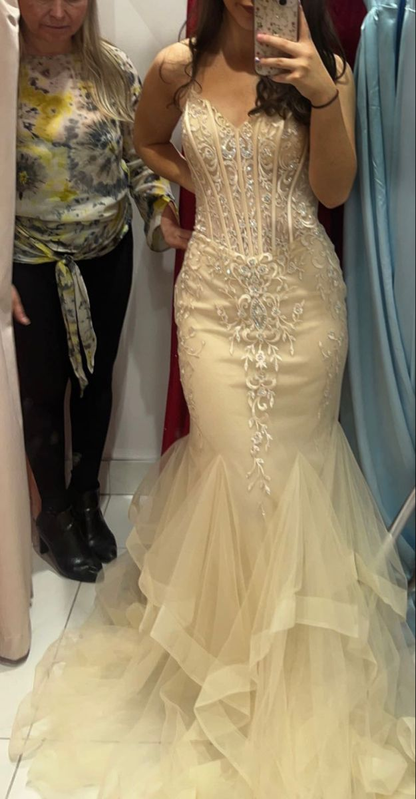 Sweet Yellow Spaghetti Straps Tulle Beaded Appliques Mermaid Evening Dress Long Prom Gown
