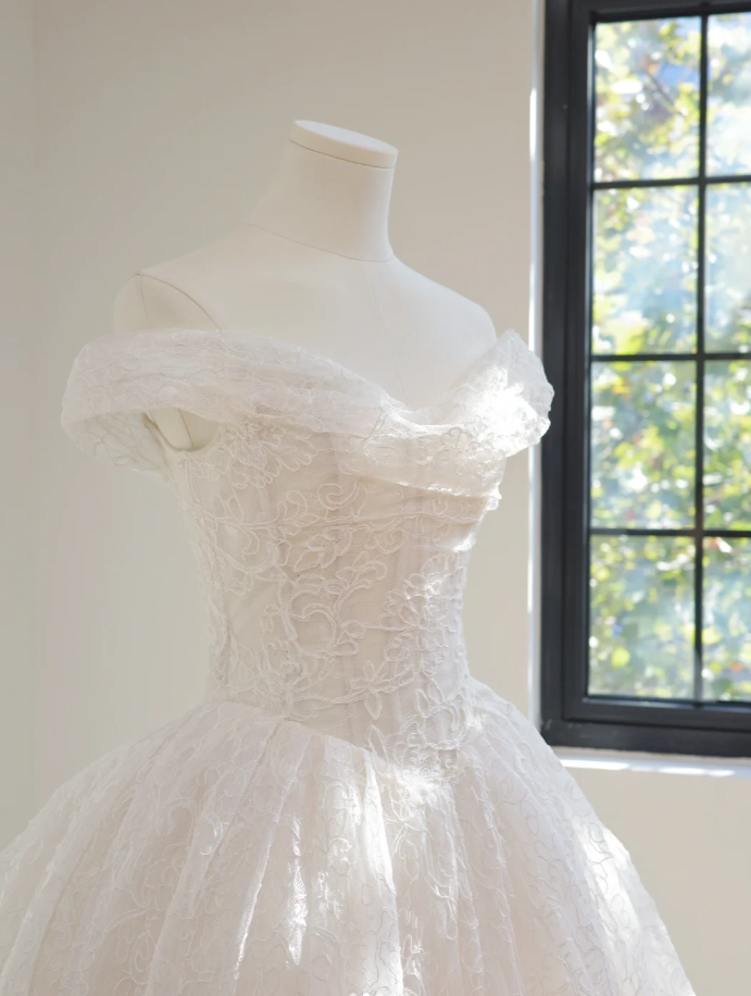 Princess Off The Shoulder White Lace Bridal Gown Long Wedding Dress