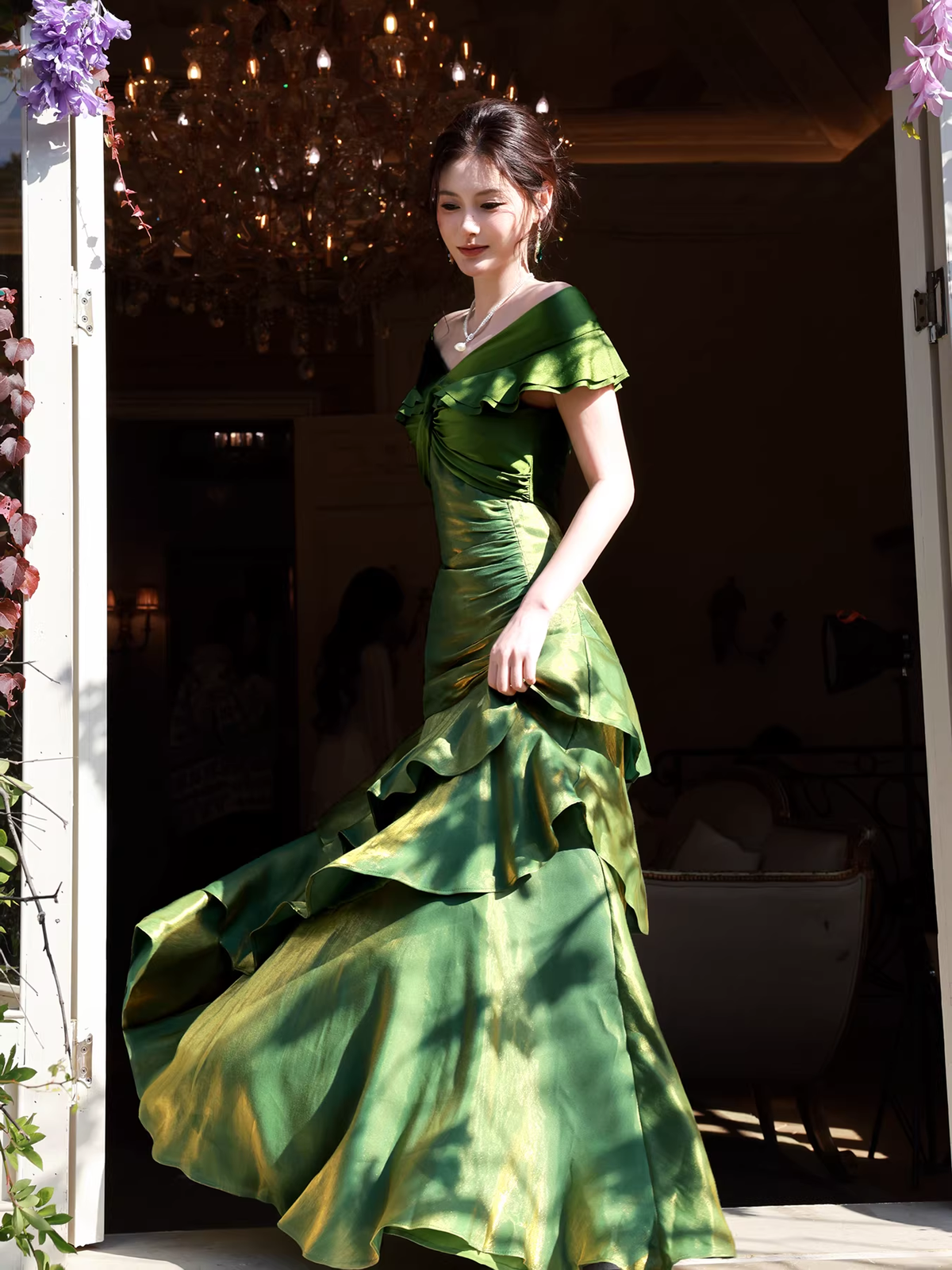 Glamorous Off The Shoulder Green Satin Ruffles Layered Mermaid Evening Dress Long Birthday Outfits SP1644
