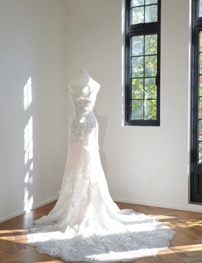 Charming White Strapless Lace Floral Mermaid Long Wedding Dress Formal Bridal Dress D2152