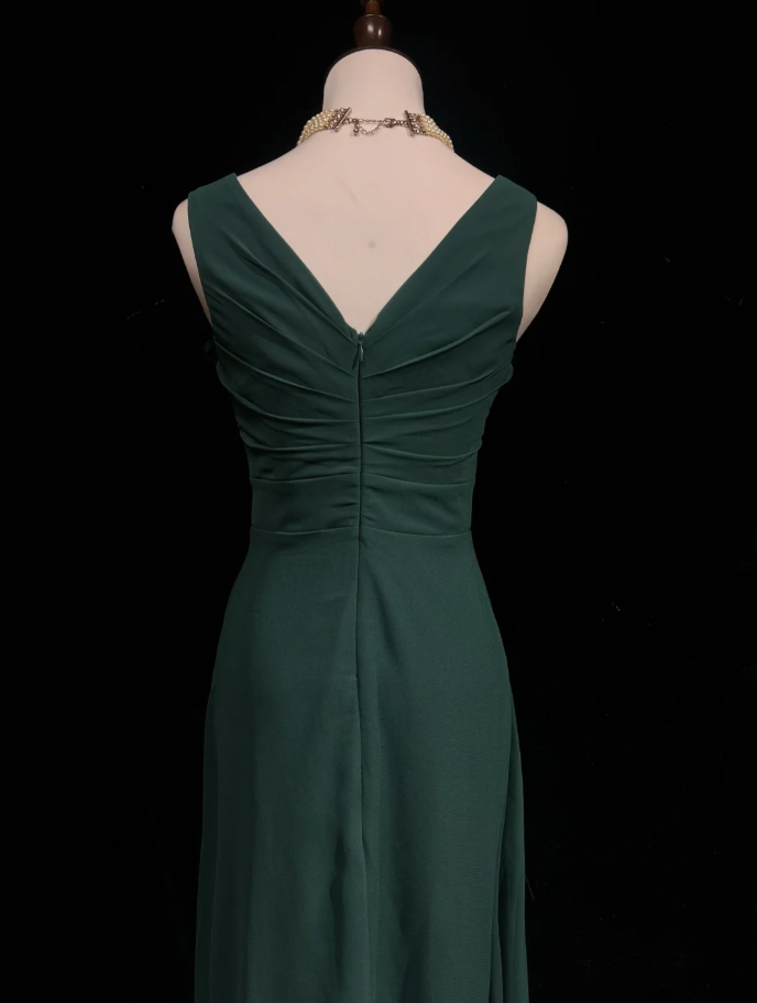 Vintage V Neck Dark Green Chiffon Long Wedding Guest Dress Formal Evening Dress Prom Gowns