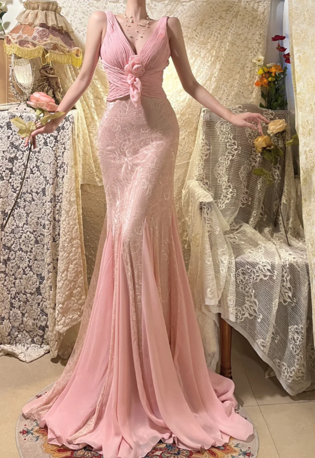 Classy V Neck Pink Lace Chiffon Mermaid Long Wedding Guest Dress Formal Prom Dress Party Gown