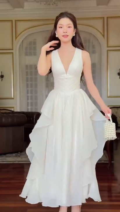 Charming White V Neck Chiffon A Line Formal  Long Evening Dress Guest Dress SP255