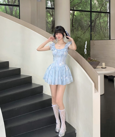 Seaside Lace Square Neckline Ruffle Floral Sweet 16 Dress Homecoming Dress D1755