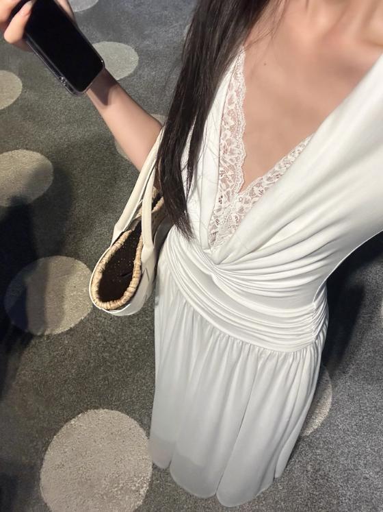 Elegant Lace V-neck Pleated Slim Fit Long Skirt Women Summer Dress Dating Dress   D1851