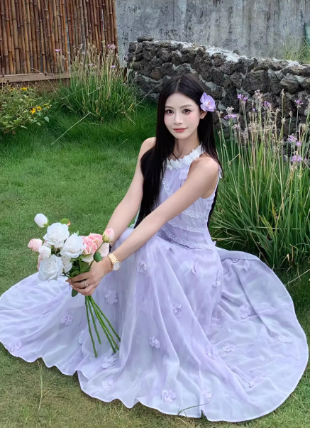 Elegant Halter Lace Flower Long Women Dress Dating Dress Summer Seaside Dress  D1919