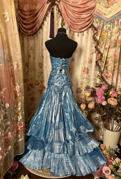 Stunning Prom Dress Strapless Pleated Ruffle Prom Gown Evening Gala Dress Business Dinner Dress     D2375