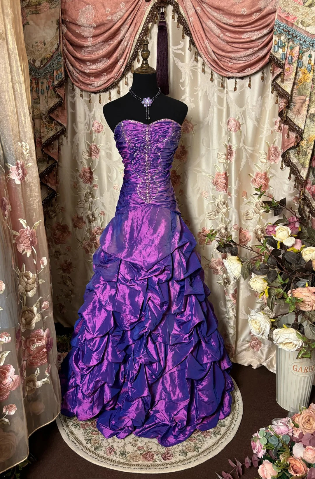 Charming Prom Dress Sweetheart Pleated Sequins Long Evening Dress Gala Dress Business Dinner Dress  D2405
