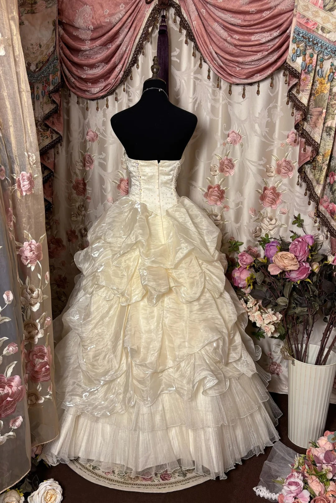 Elegant Prom Dress Strapless Pleated Tiered Ball Gown Evening Dress Birthday Party Dress  D2414