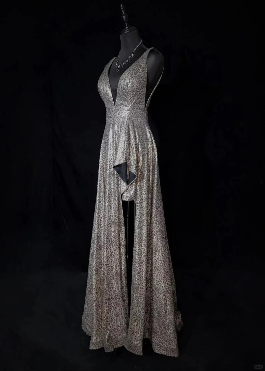 Sexy Prom Dress V-neck Backless Leopard Print Long Prom Gown Evening Dress Gala Dress Business Dinner Dress  D2429
