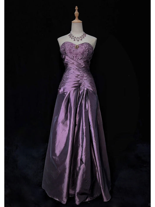 Charming Prom Dress Sweetheart Embroidered Pleated Prom Gown Evening Dress Gala Dress Business Dinner Dress  D2447