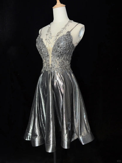 Shiny Homecoming Dress Spaghetti Straps Short Prom Gown Cocktail Dress Backe to School Outfits   D2513