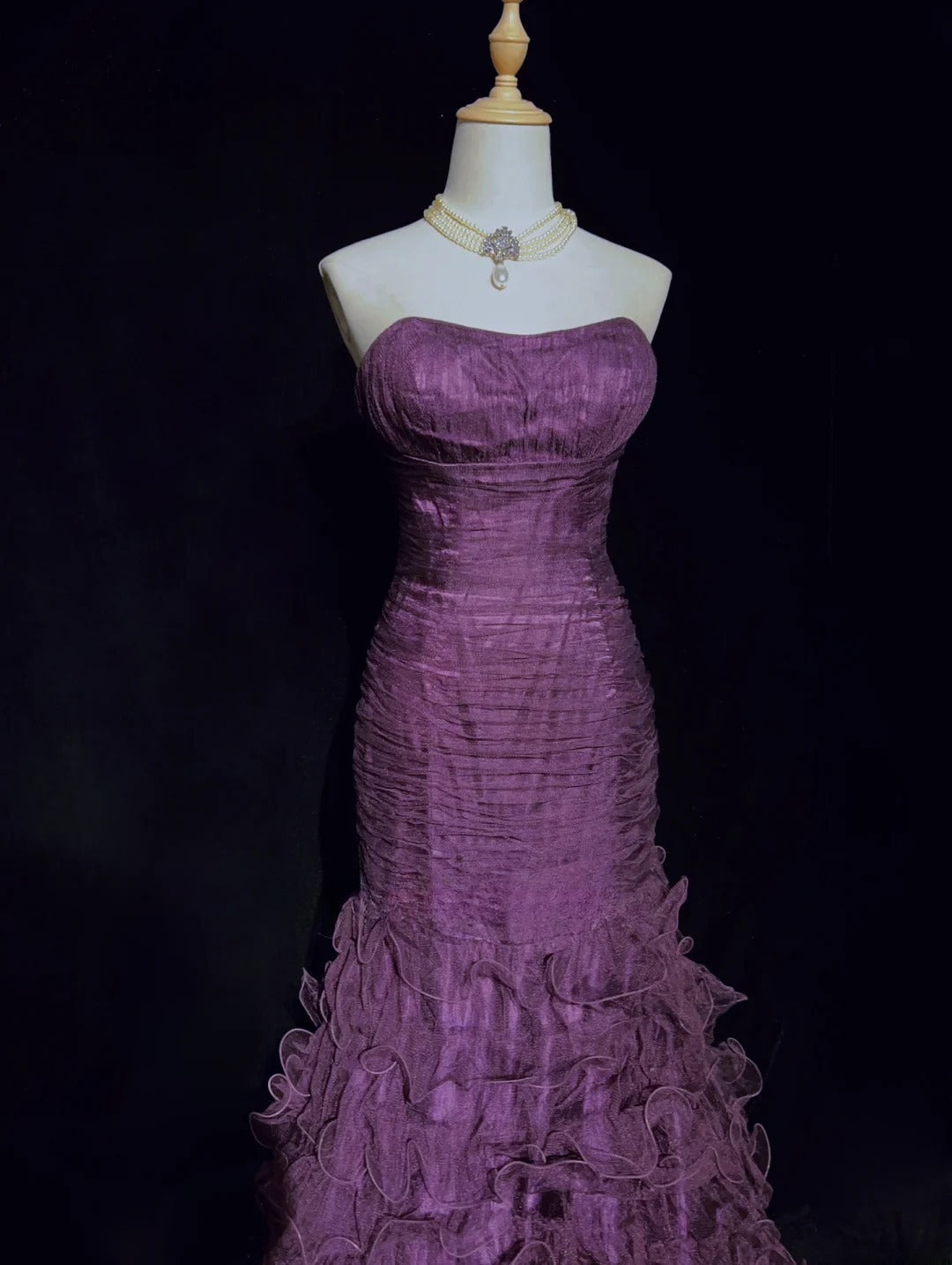 Charming Prom Dress Strapless Pleated Ruffle Gala Dress Evening Dresses Prom Gown   D2605
