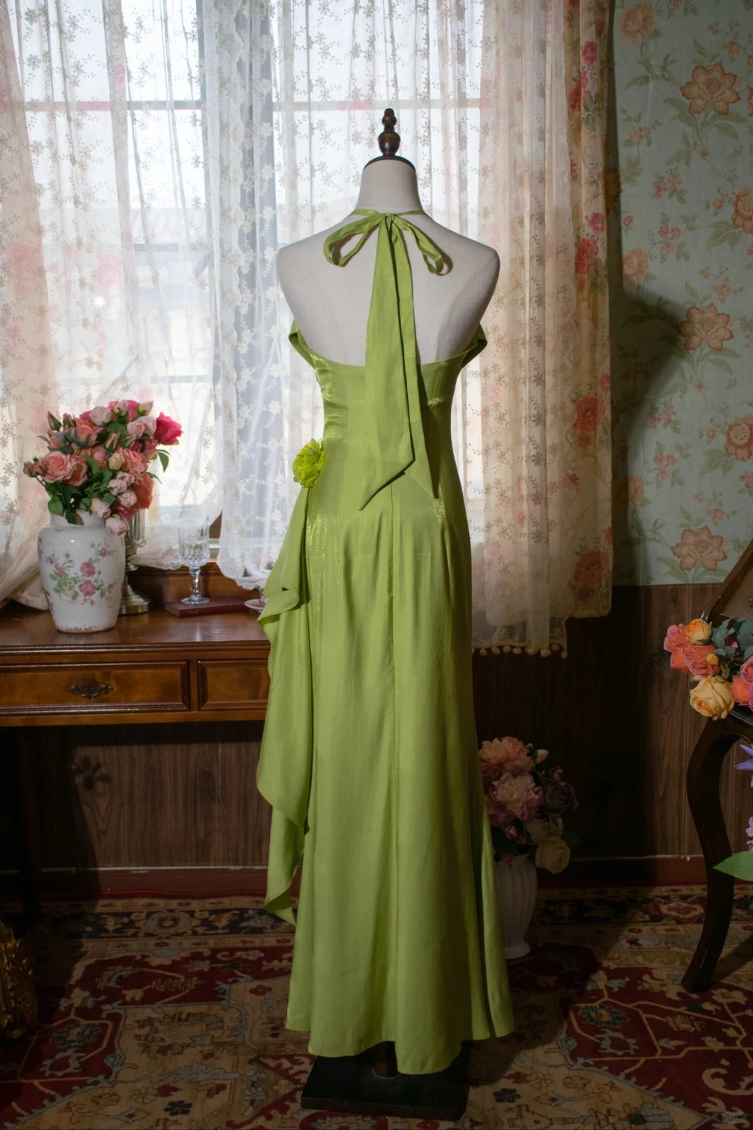 Charming Prom Dress Halter Flower Birthday Party Dress Evening Dress Gala Dress   D2802