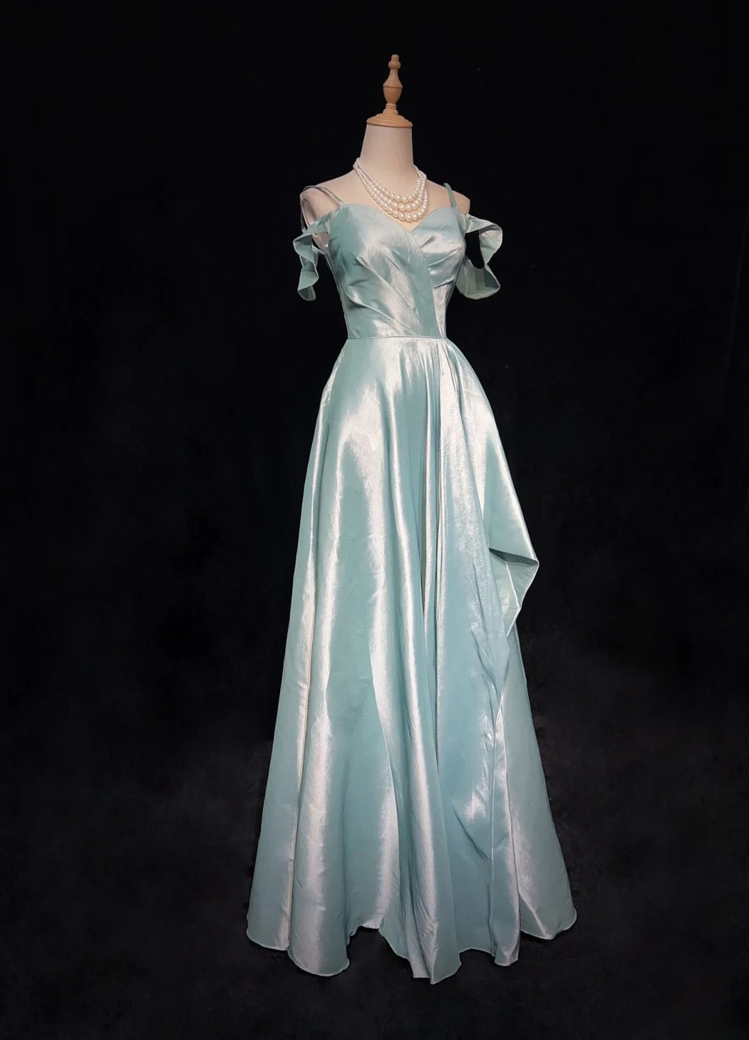 Pretty Prom Dresses Spaghetti Straps Pleated Slit Evening Dress Gala Dress Birthday Dress   D2921