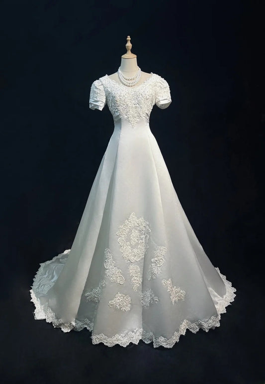 Elegant White A Line Crew Neck Wedding  Dress  D3094