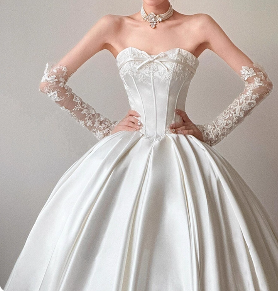 Romantic Wedding Dress Strapless Pleated Wedding Dress  D3188